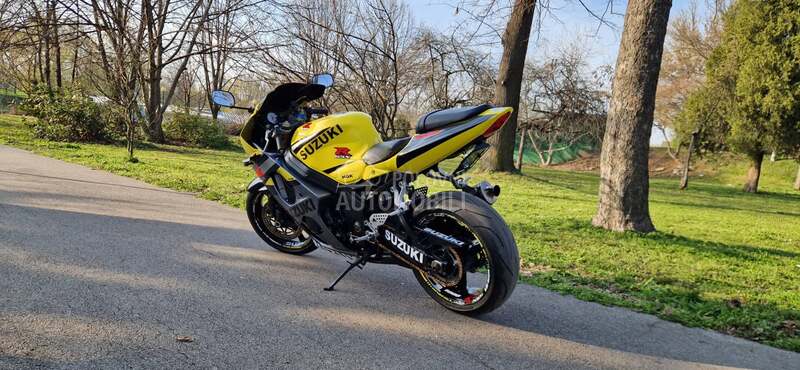 Suzuki GSX-R K4