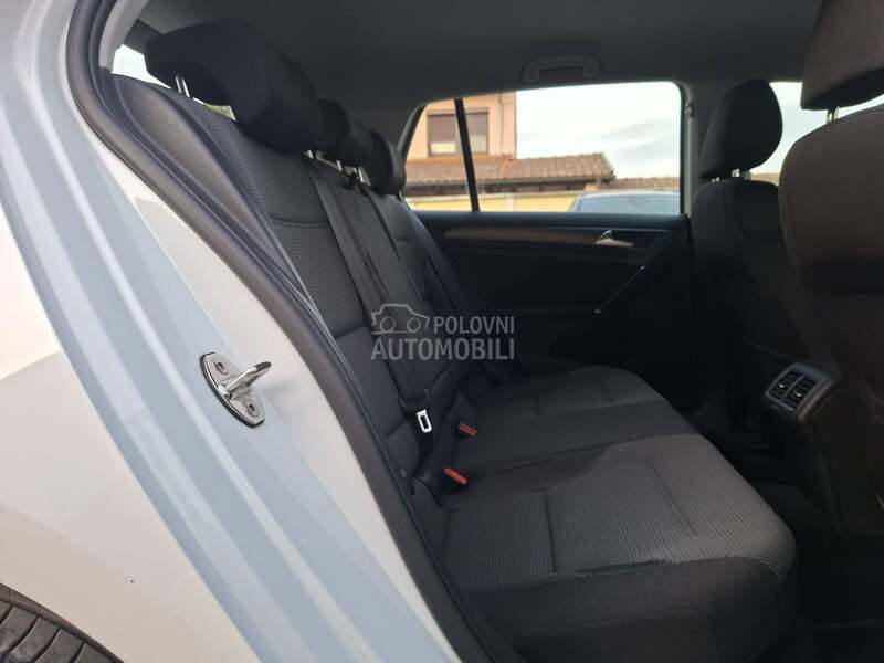 Volkswagen Golf 7 PROČITATI TEXT
