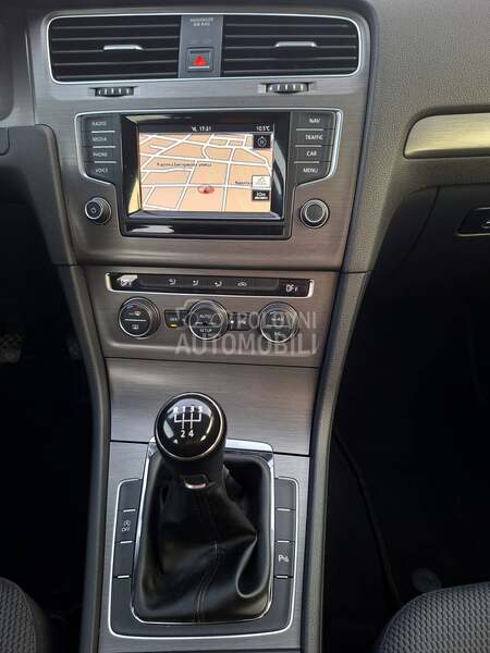 Volkswagen Golf 7 PROČITATI TEXT