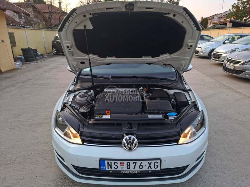 Volkswagen Golf 7 PROČITATI TEXT