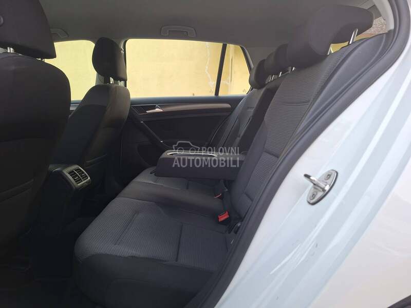 Volkswagen Golf 7 PROČITATI TEXT