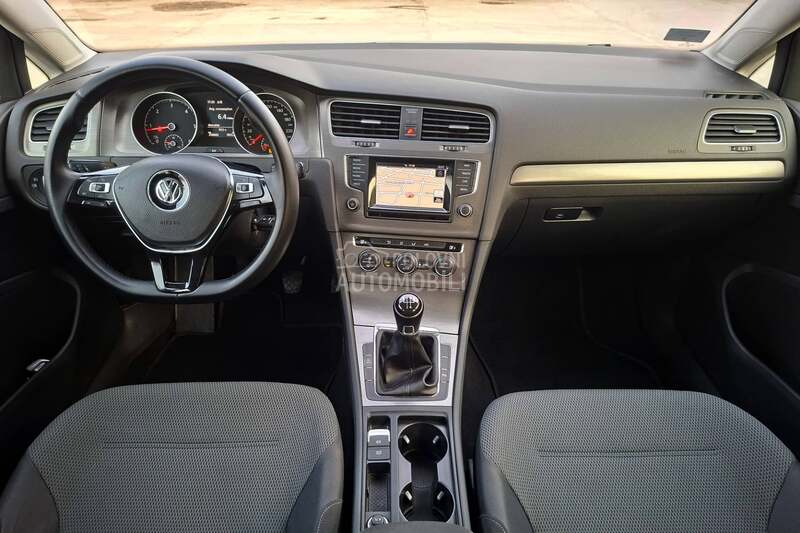 Volkswagen Golf 7 PROČITATI TEXT