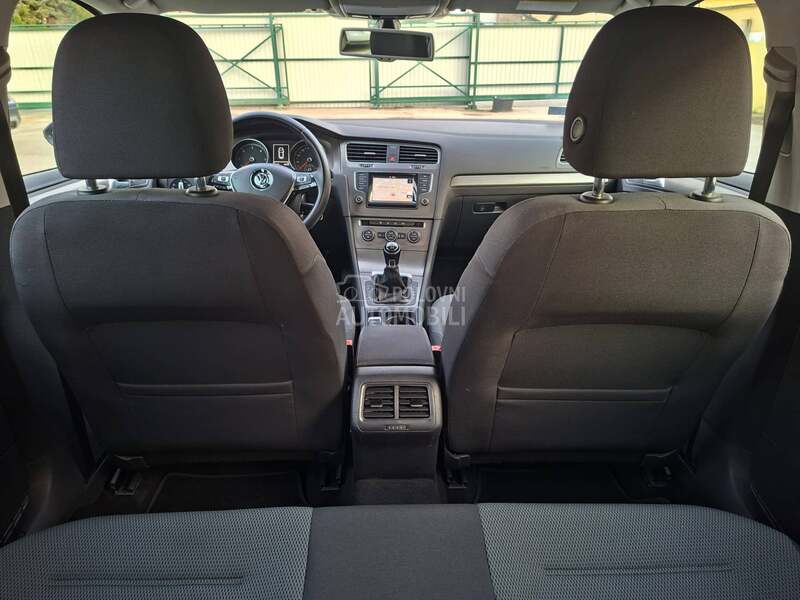 Volkswagen Golf 7 PROČITATI TEXT