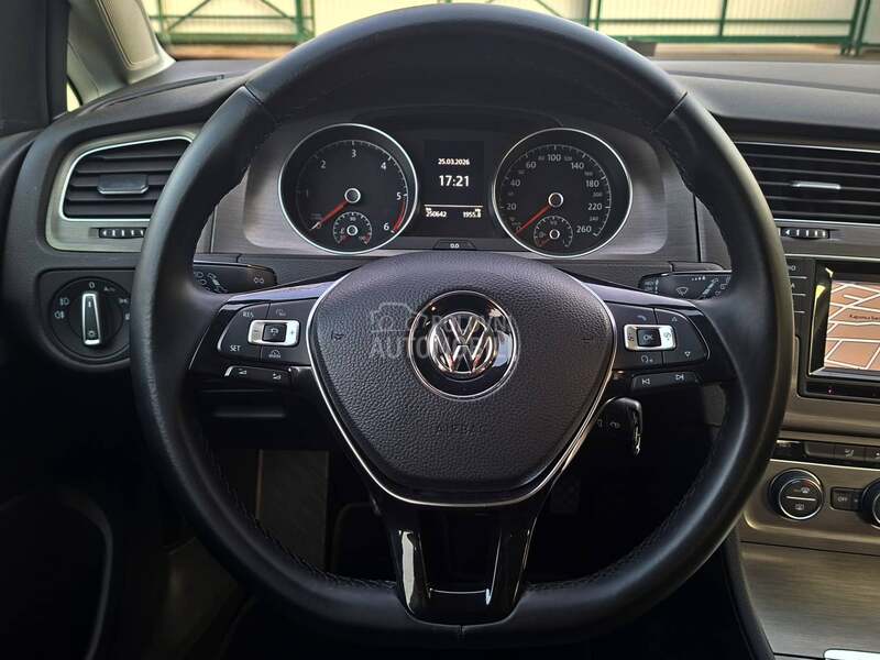 Volkswagen Golf 7 PROČITATI TEXT