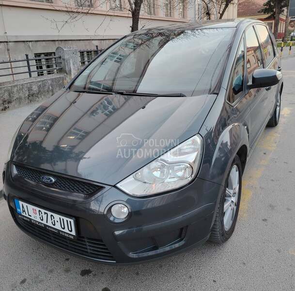 Ford S-Max 