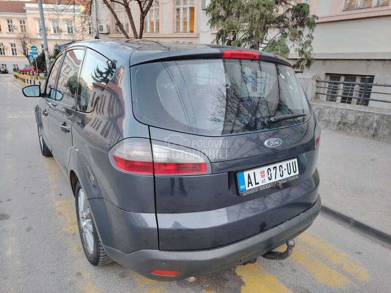 Ford S-Max 