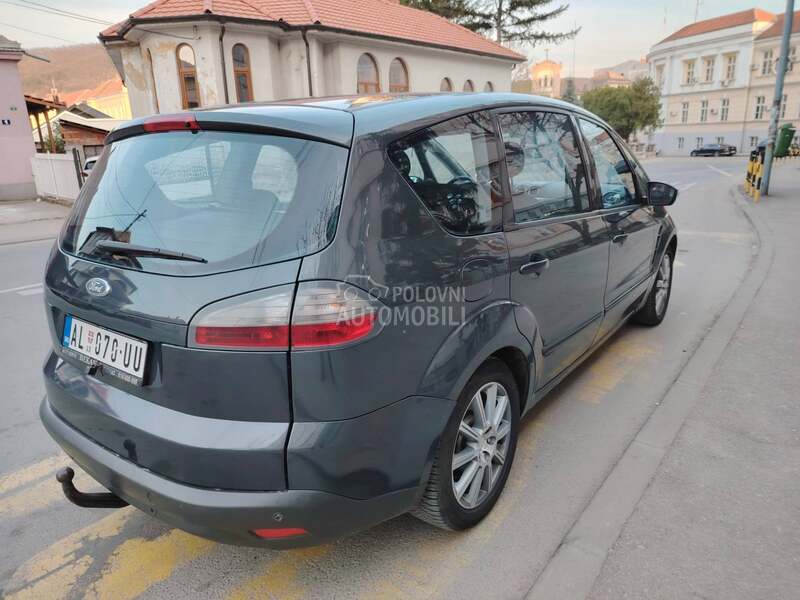 Ford S-Max 