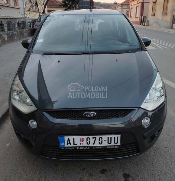 Ford S-Max 
