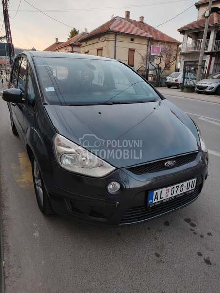 Ford S-Max 