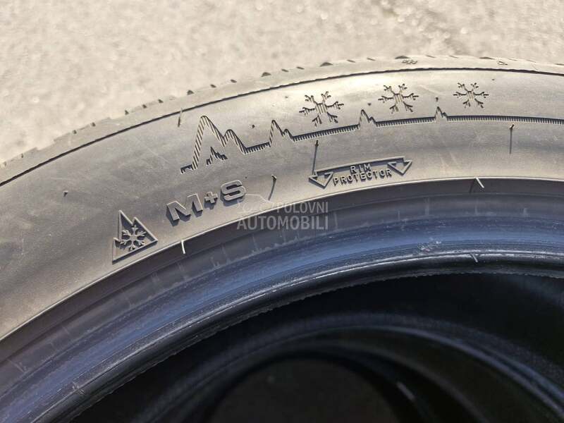 Dunlop 255/45 R20 Sve sezone