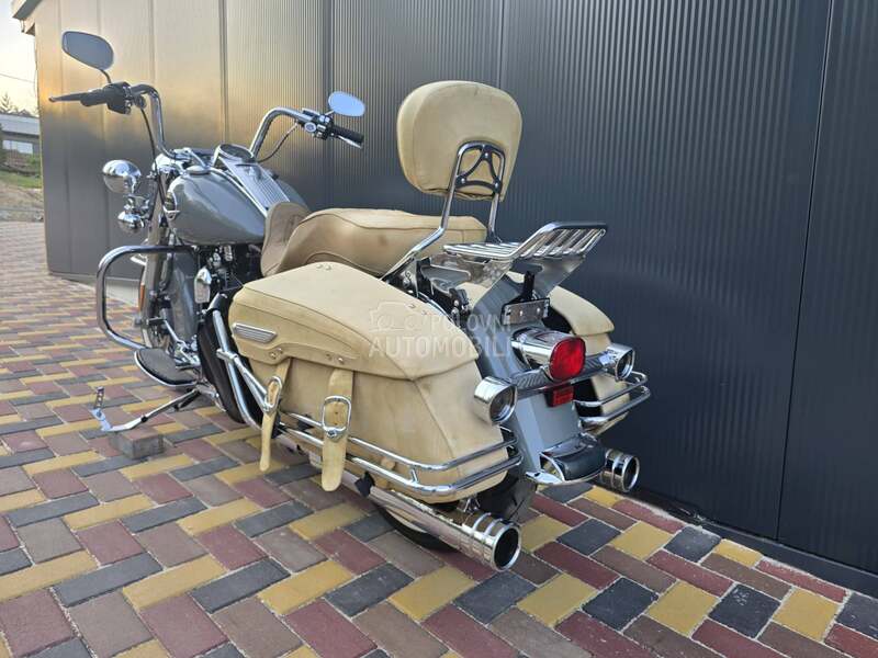 Harley Davidson Road King FLHRC