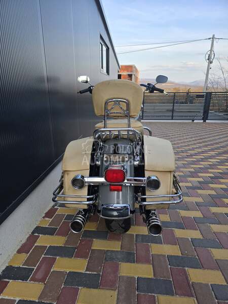 Harley Davidson Road King FLHRC