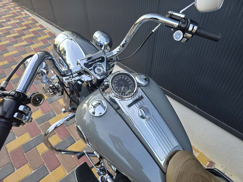 Harley Davidson Road King FLHRC