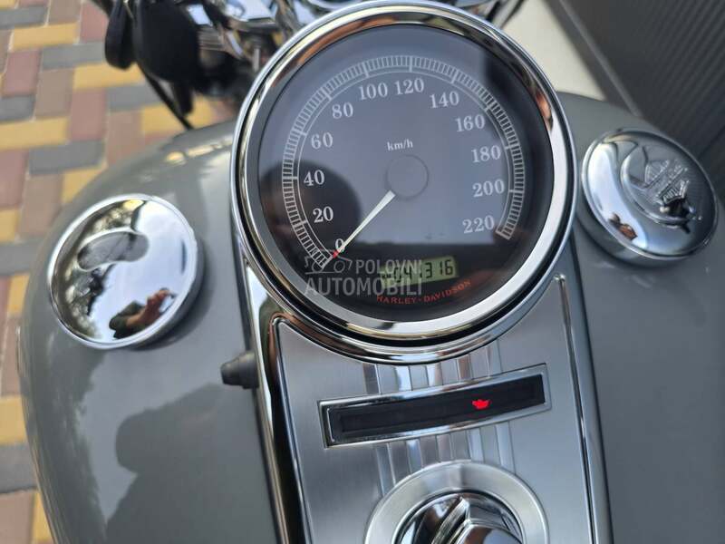 Harley Davidson Road King FLHRC