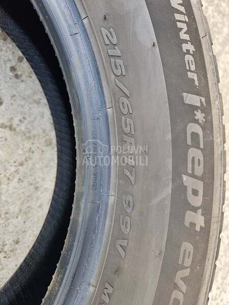 Hankook 215/65 R17 Zimska
