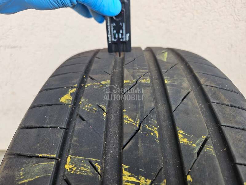 Hankook 235/45 R20 Letnja