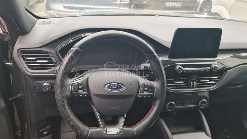 Ford Kuga ST Line