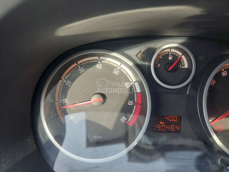 Opel Corsa D 
