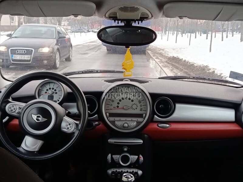 MINI Cooper 