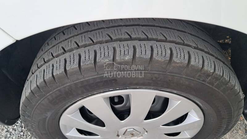 Renault Trafic 2.0 dci 120