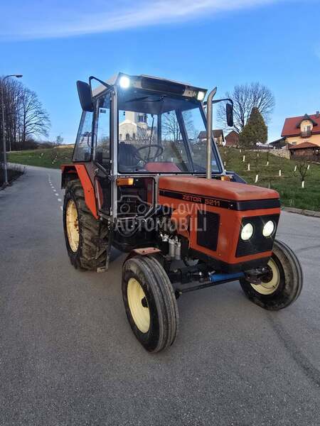 Zetor 5211