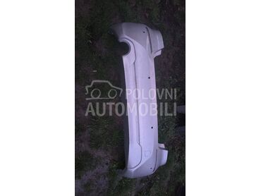 zadnji branik f40 basic za BMW Serija 1