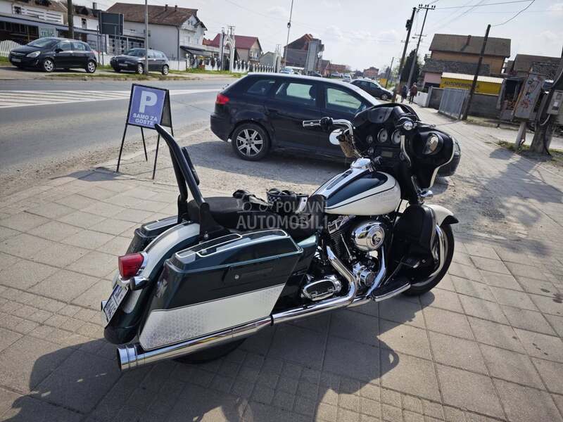 Harley Davidson Street glide