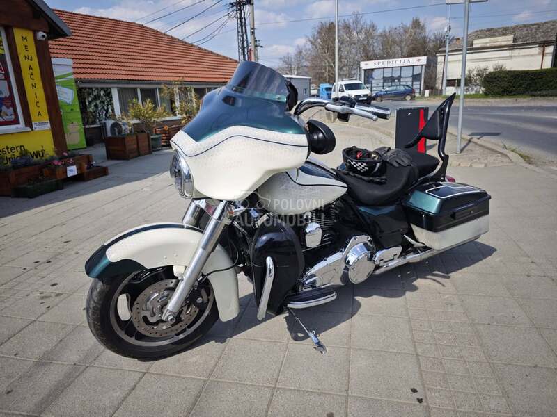 Harley Davidson Street glide