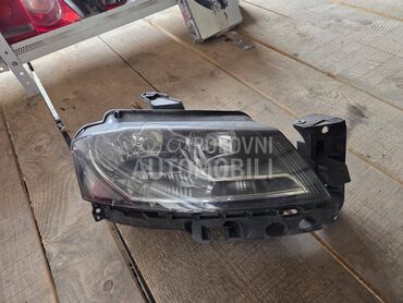 desni far A3 za Audi A3 od 2008. do 2012. god.