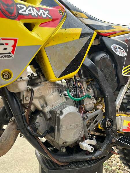 Suzuki RM 125cc 2T
