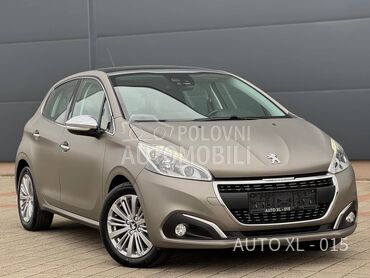 Peugeot 208 1.6EHDI / PANO / NAV