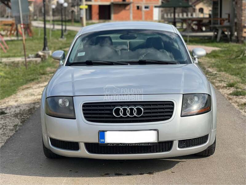 Audi TT 