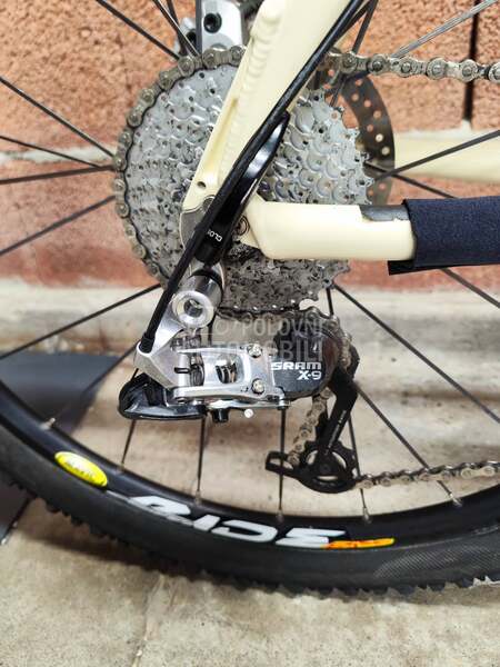 Scott 3x9 Sram X9 Vazdusna vila