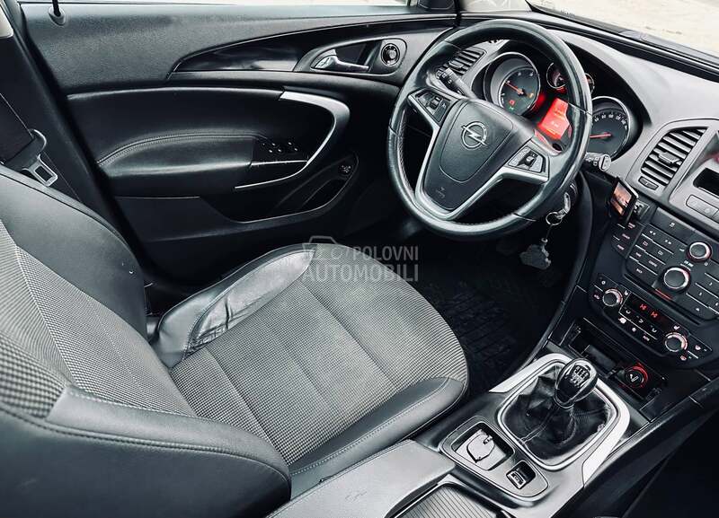 Opel Insignia 
