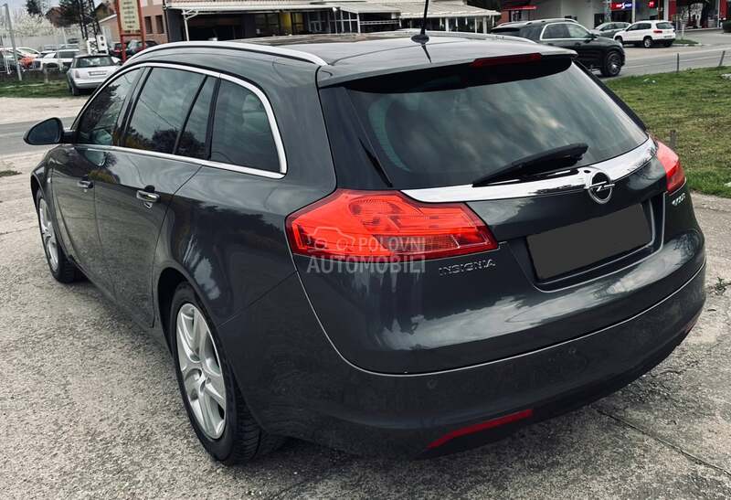 Opel Insignia 