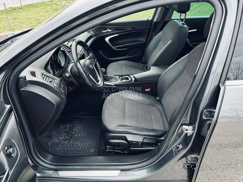 Opel Insignia 