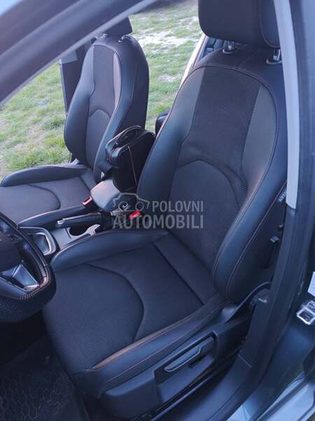 Seat Leon 2,0T DI FR MatrixLed