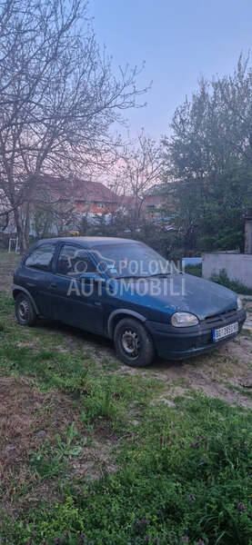 Opel Corsa B 