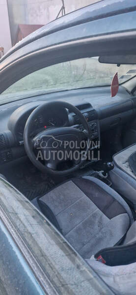 Opel Corsa B 