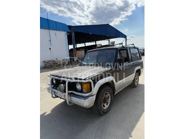 Isuzu Trooper 