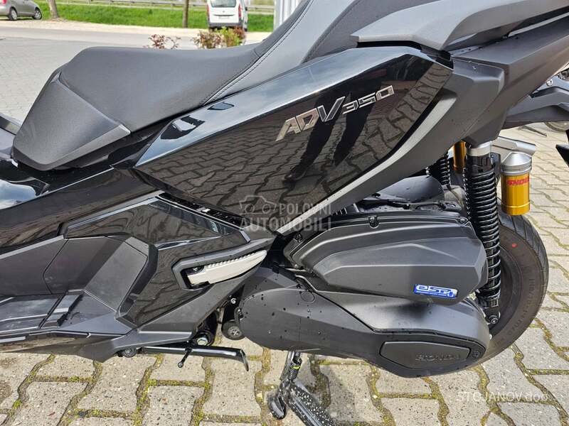 Honda ADV 350