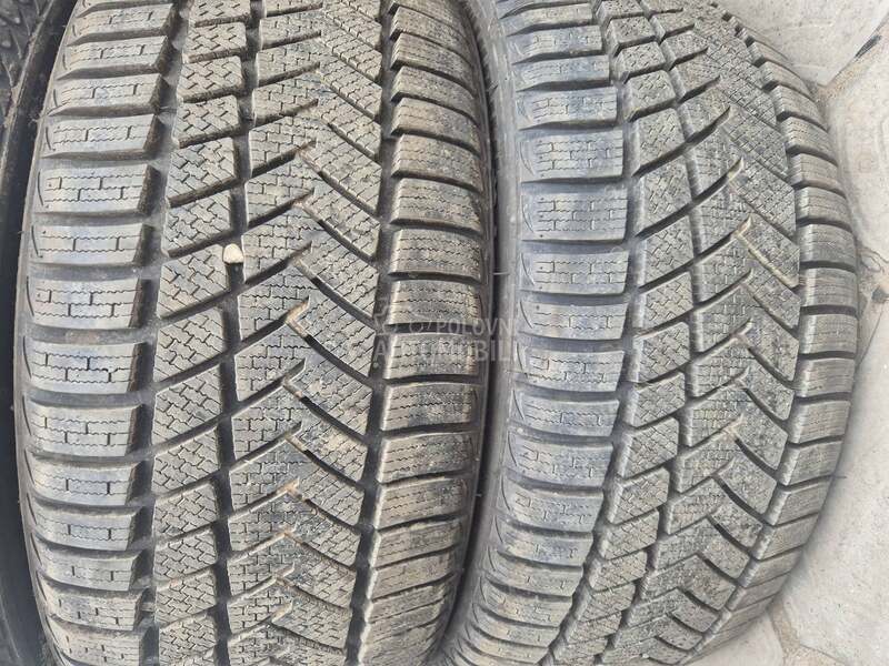 Ostalo 225/40 R18 Zimska