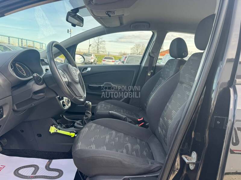 Opel Corsa D 