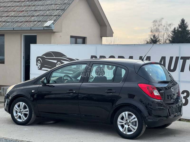 Opel Corsa D 