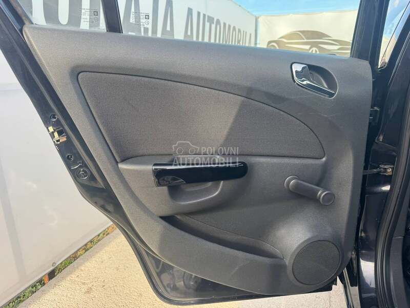 Opel Corsa D 