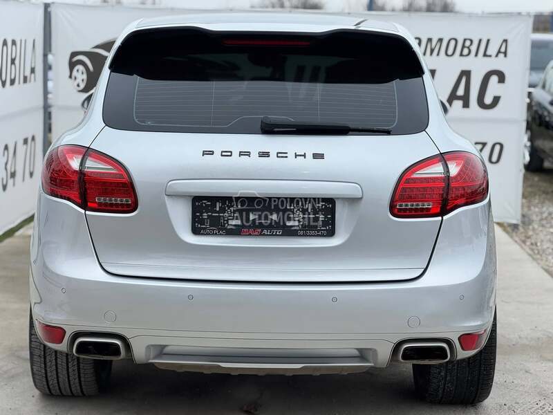 Porsche Cayenne 