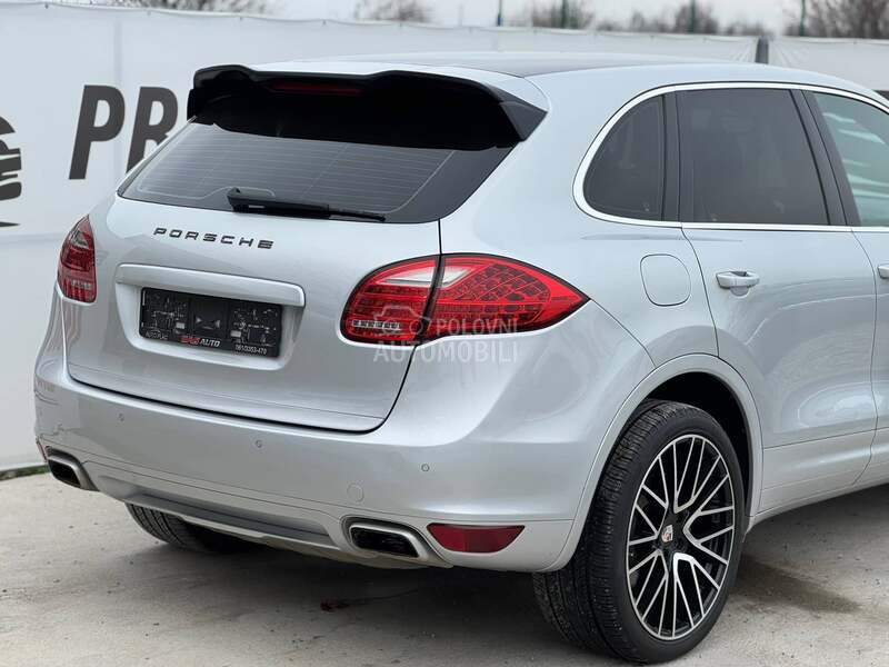 Porsche Cayenne 