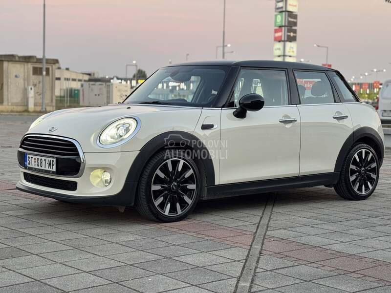 MINI Cooper 