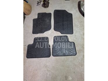 Patosnice za Peugeot 207