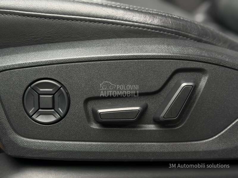 Audi Q3 2.0D/Quattro/Pano